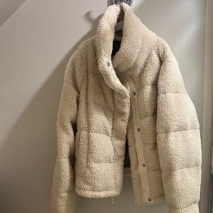 XS Abercrombie & Fitch Cream Cabin Chic Sherpa